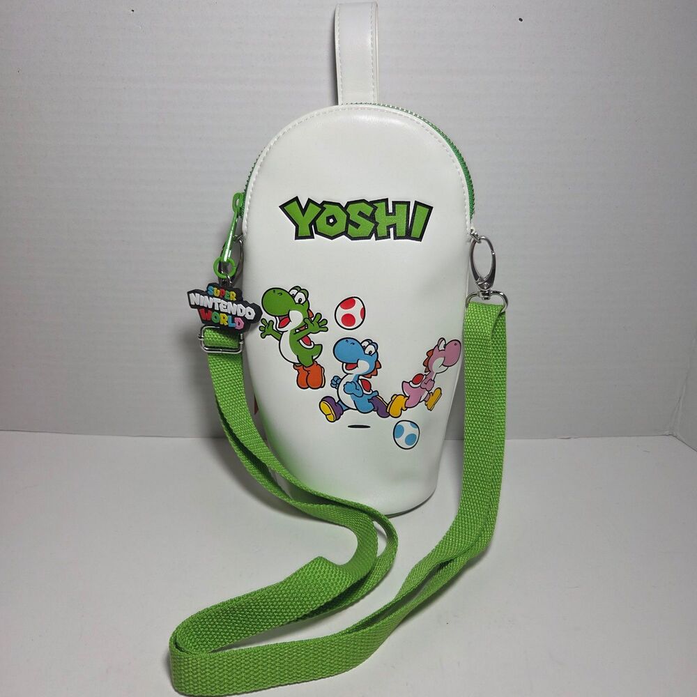 NWT Universal Studios Super Nintendo World YOSHI Crossbody Bag Drink Holder